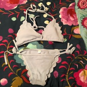 NWOT - Top + Bottom Scalloped Bikini